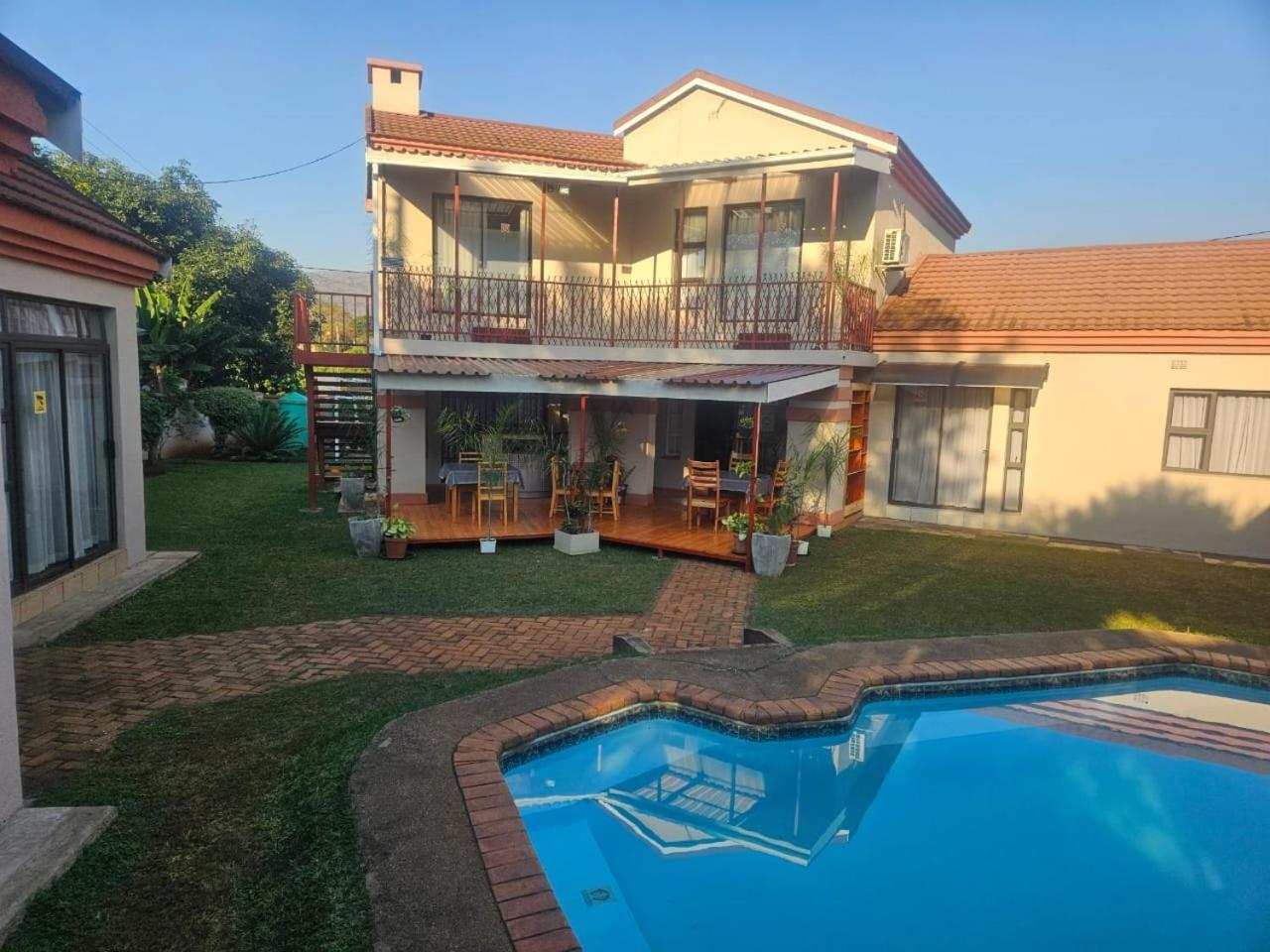 Ezulwini Guest House Екстериор снимка