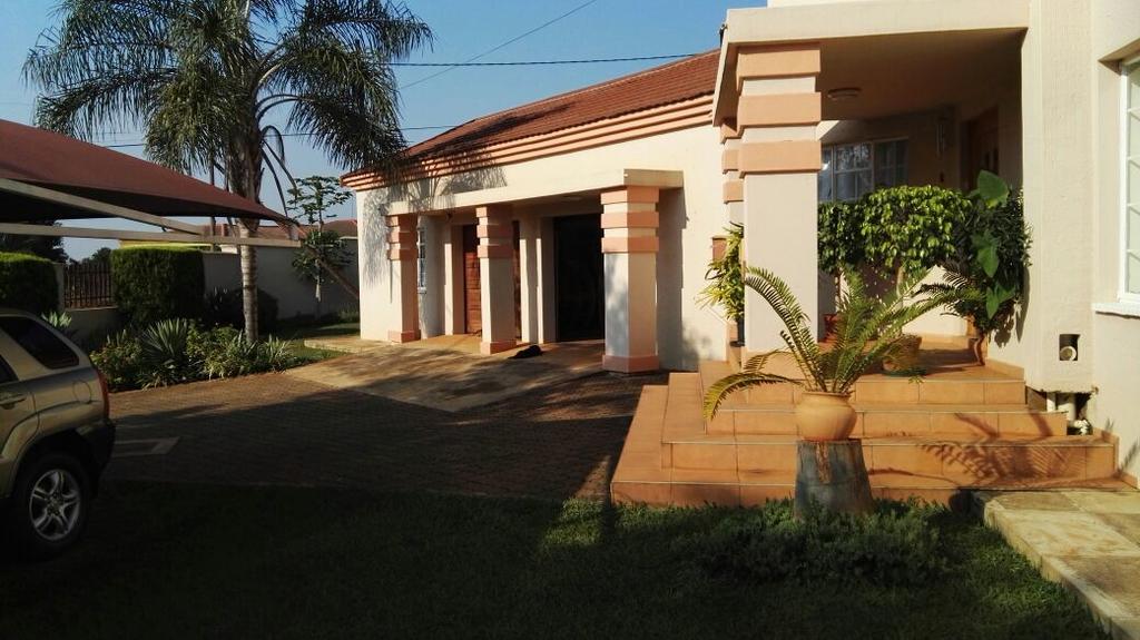 Ezulwini Guest House Екстериор снимка