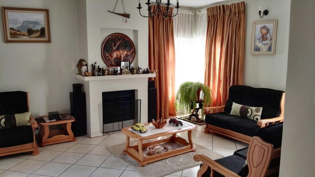 Ezulwini Guest House Екстериор снимка