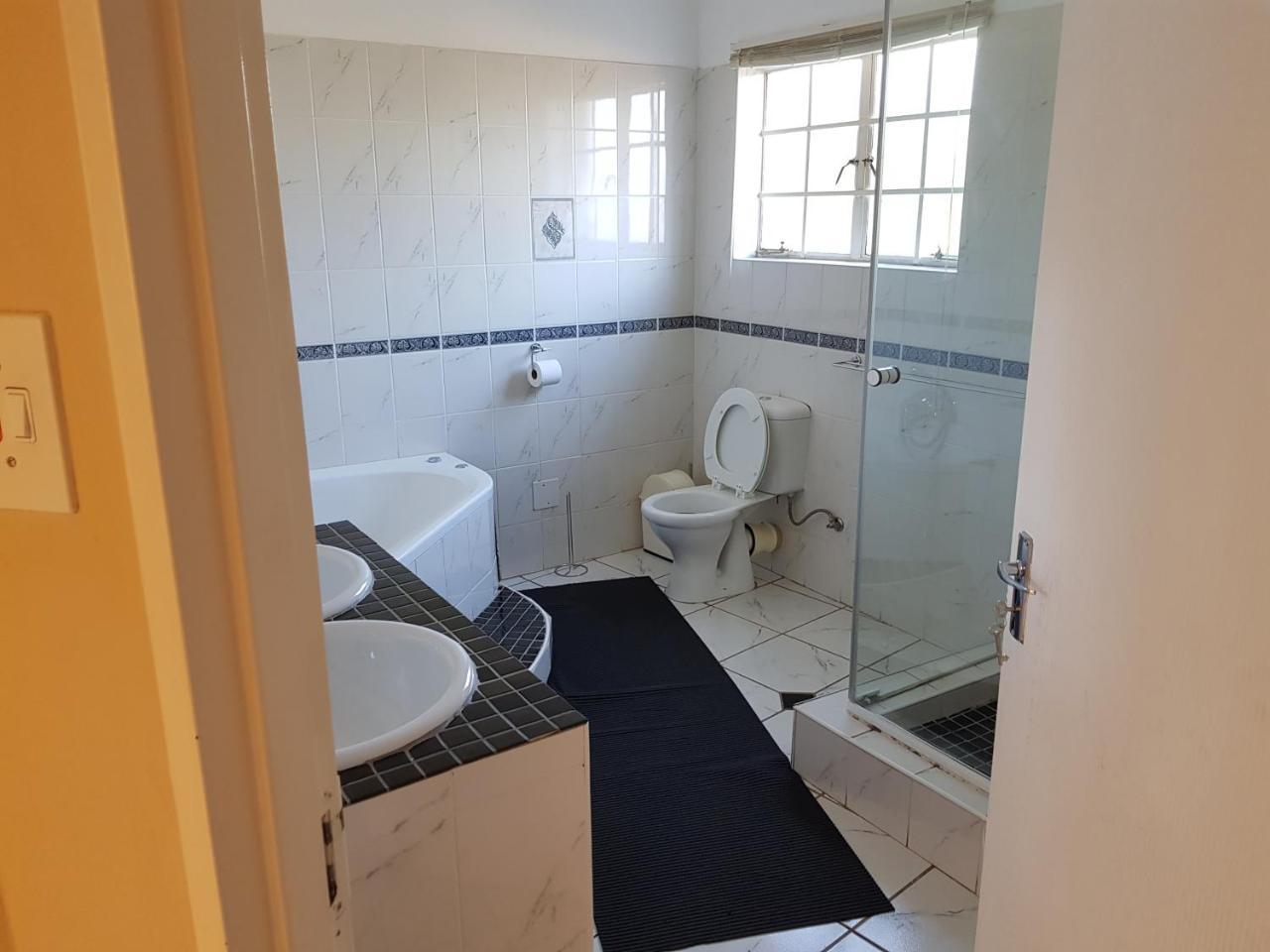 Ezulwini Guest House Екстериор снимка