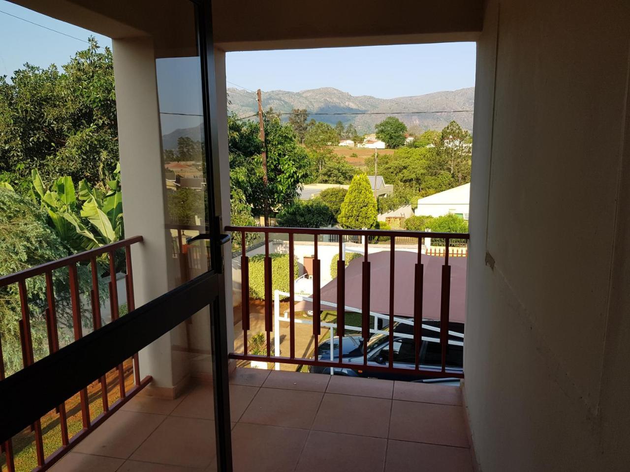 Ezulwini Guest House Екстериор снимка