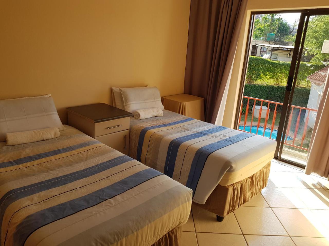 Ezulwini Guest House Екстериор снимка