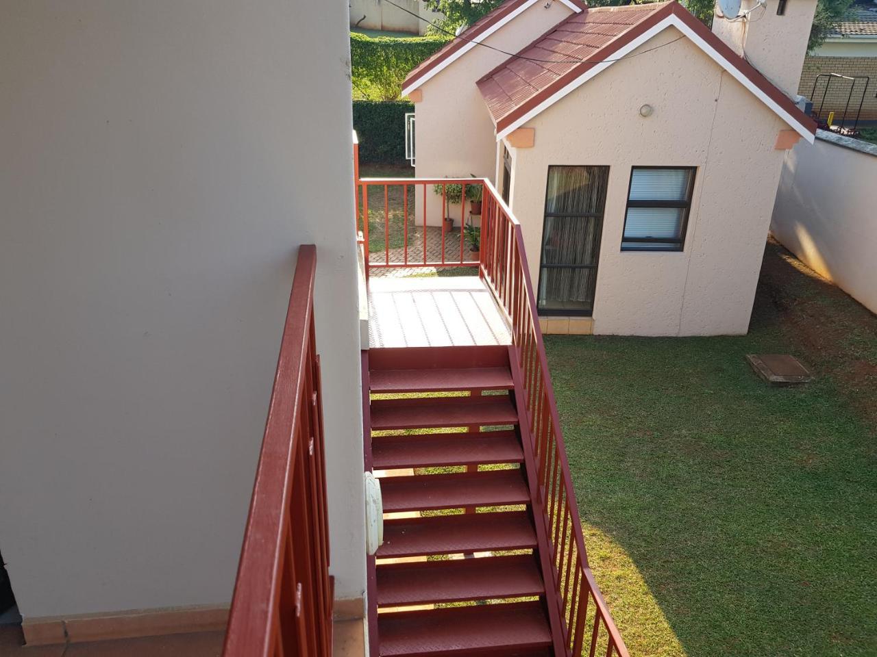 Ezulwini Guest House Екстериор снимка